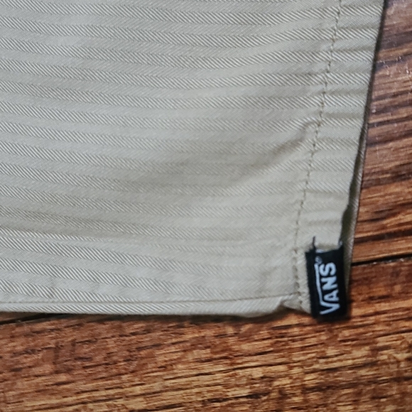 Vans shorts - Picture 7 of 7